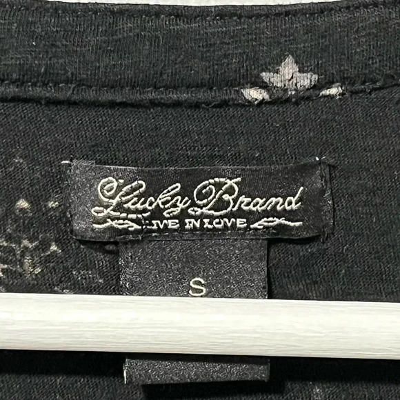 Lucky Brand 3/4 Sleeve V-Neck Shirt - Picture 11 of 13